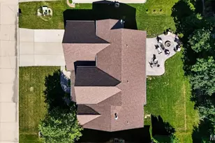 102 Eckstein Ln, Lake Saint Louis, MO 63367 - Photo 3