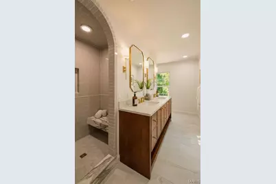 19 Sackston Woods Lane, Saint Louis, MO 63141 - Photo 35