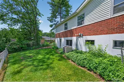 6 Helmsdale Court, Ballwin, MO 63011 - Photo 53