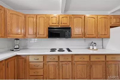 6 Helmsdale Court, Ballwin, MO 63011 - Photo 15