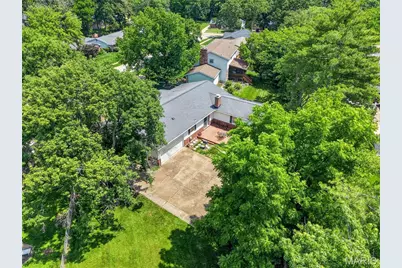6 Helmsdale Court, Ballwin, MO 63011 - Photo 57