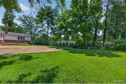 6 Helmsdale Court, Ballwin, MO 63011 - Photo 51
