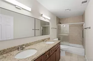 1900 Sidney St, Saint Louis, MO 63104 - Photo 9
