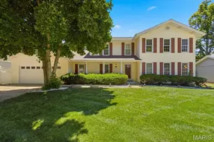 16014 Meadow Oak Dr, Chesterfield, MO 63017 - Photo 1