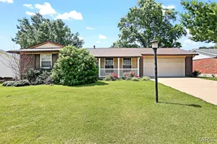 11826 Park Ct, Maryland Heights, MO 63043 - Photo 1