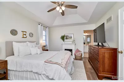 219 Chestnut Hill Drive, O'Fallon, MO 63368 - Photo 17