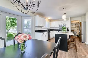 219 Chestnut Hill Dr, O'Fallon, MO 63368 - Photo 9