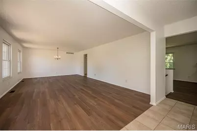 3867 Watersedge Drive, Florissant, MO 63034 - Photo 7