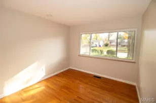 2385 Palomino Ln, Florissant, MO 63033 - Photo 9