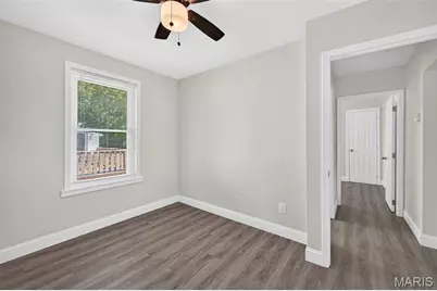 128 Laredo Avenue, Mehlville, MO 63125 - Photo 19