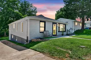 128 Laredo Ave, Mehlville, MO 63125 - Photo 3