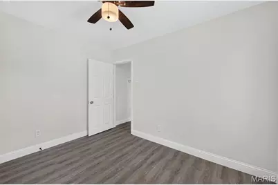 128 Laredo Avenue, Mehlville, MO 63125 - Photo 25