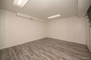 12030 Bennington Pl, Maryland Heights, MO 63043 - Photo 37