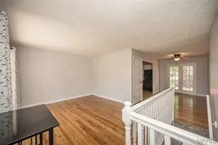 12030 Bennington Pl, Maryland Heights, MO 63043 - Photo 5