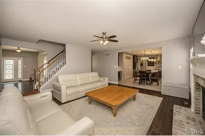 18 Kings Crossing Court, Saint Louis, MO 63129 - Photo 5