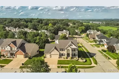 18 Kings Crossing Court, Saint Louis, MO 63129 - Photo 33