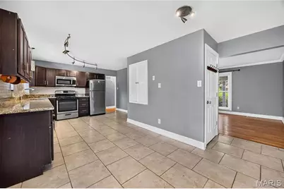 12009 Quality Lane, Maryland Heights, MO 63043 - Photo 13