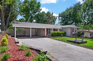 12009 Quality Ln, Maryland Heights, MO 63043 - Photo 3