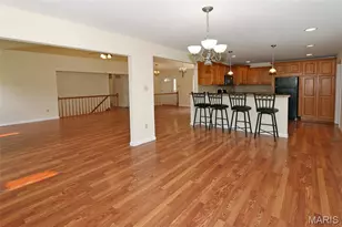 949 Oakmoor Dr, Fenton, MO 63026 - Photo 11