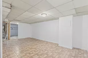 8644 Harold Dr, Berkeley, MO 63134 - Photo 21