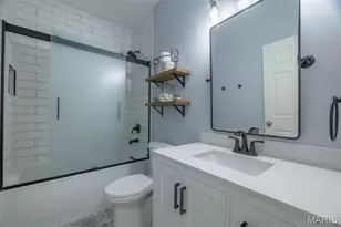 509 Country Chase Dr, Lake Saint Louis, MO 63367 - Photo 21