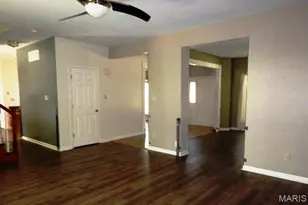 7377 Little Oaks Dr, O'Fallon, MO 63368 - Photo 3