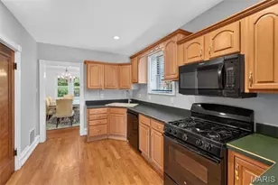 8394 Big Bend Blvd, Webster Groves, MO 63119 - Photo 11