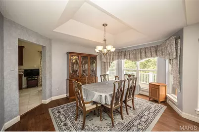 3016 Kingsridge Manor Drive, Saint Louis, MO 63129 - Photo 5
