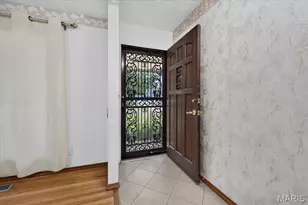 2704 Lido Ln, Saint Louis, MO 63129 - Photo 9