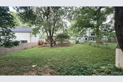 2726 Bremerton Road, Brentwood, MO 63144 - Photo 21