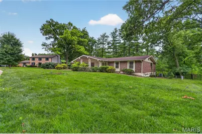 12470 Villa Hill Lane, Creve Coeur, MO 63141 - Photo 5