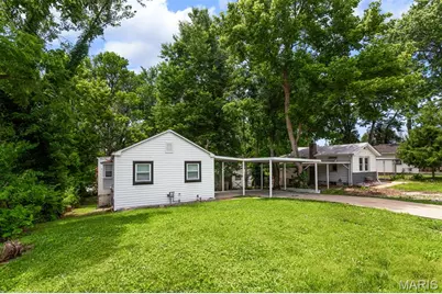 10532 Decker Avenue, Saint Louis, MO 63114 - Photo 1