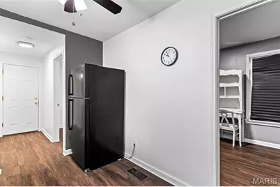 10532 Decker Avenue, Saint Louis, MO 63114 - Photo 15
