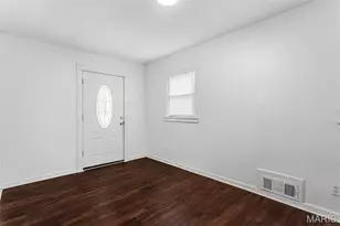 10532 Decker Ave, Saint Louis, MO 63114 - Photo 5
