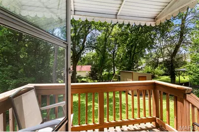 10532 Decker Avenue, Saint Louis, MO 63114 - Photo 25