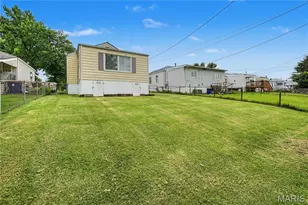 10725 St Lawrence Ln, Saint Ann, MO 63074 - Photo 19