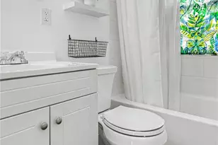 10725 St Lawrence Ln, Saint Ann, MO 63074 - Photo 11