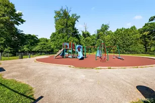 4672 Dewey Ave, Saint Louis, MO 63116 - Photo 37