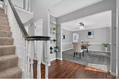 13023 Walnutway Manor, Saint Louis, MO 63146 - Photo 3