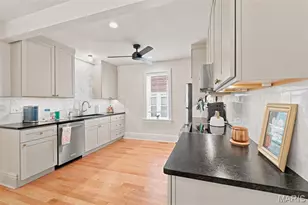7520 Ethel Ave, Saint Louis, MO 63117 - Photo 5