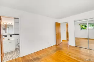 1840 Teakwood Manor Dr, Saint Louis, MO 63031 - Photo 11
