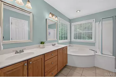 893 Home Park Drive, Saint Peters, MO 63376 - Photo 21