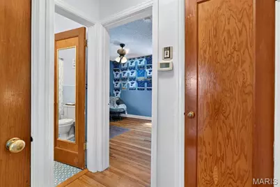 8933 Saint Louis Avenue, Saint Louis, MO 63114 - Photo 15