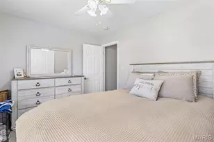 7138 Shady Hill Dr, Saint Louis, MO 63129 - Photo 23