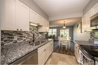 11932 Autumn Lakes Drive, Maryland Heights, MO 63043 - Photo 21