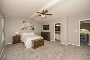 11932 Autumn Lakes Dr, Maryland Heights, MO 63043 - Photo 27