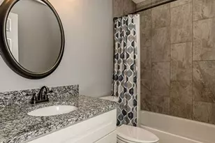 11932 Autumn Lakes Dr, Maryland Heights, MO 63043 - Photo 33