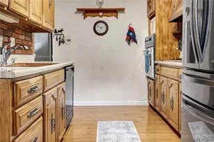 1200 Hudson Hills Dr, Ferguson, MO 63135 - Photo 15