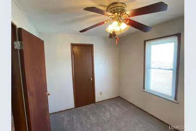 9571 Pagewood Avenue, Overland, MO 63114 - Photo 13