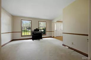 1148 Black Forest Dr, Saint Charles, MO 63301 - Photo 3